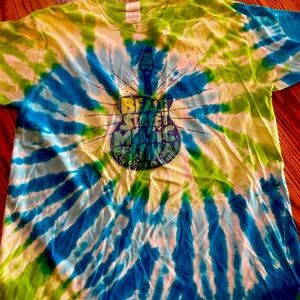 NWOT BSNF unisex sz lg concert tee tie dye short sleeve